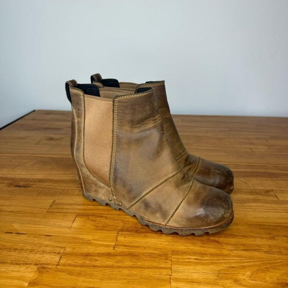 Sorel Lea Tan Brown Leather Chelsea Wedge Heel Ankle Boots Size 8 - Picture 2 of 8
